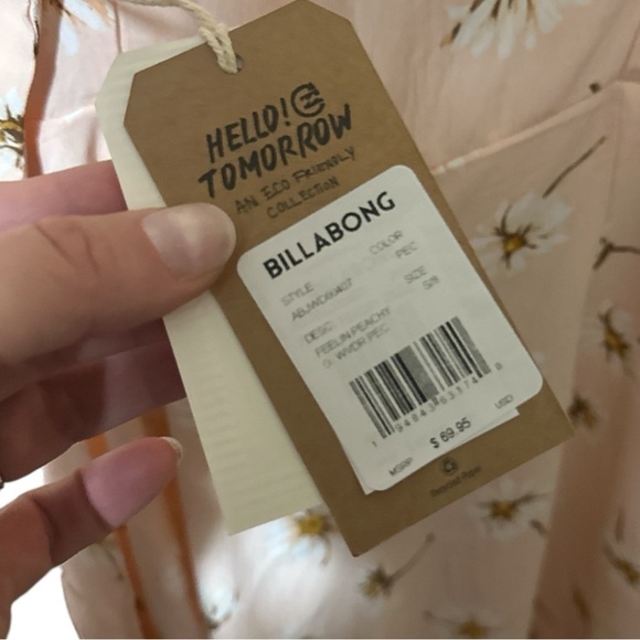 NWT - Billabong - Feelin’ Peachy Jumpsuit - size Small - Picture 7 of 7